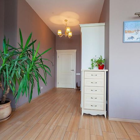 Stylish Views Apartments In The Parasol. Parus .Obolonskaya Embankment Kiev Exterior foto