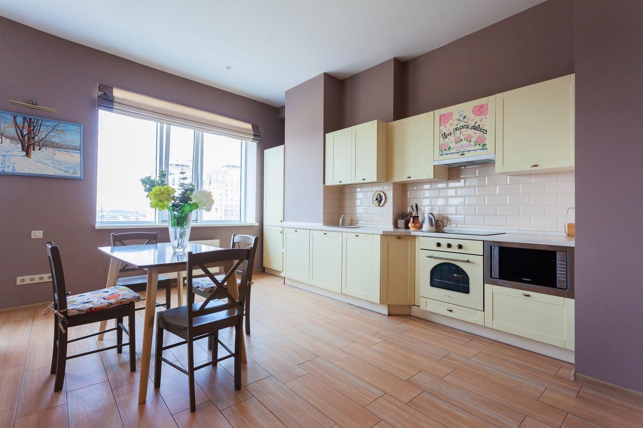 Stylish Views Apartments In The Parasol. Parus .Obolonskaya Embankment Kiev Exterior foto