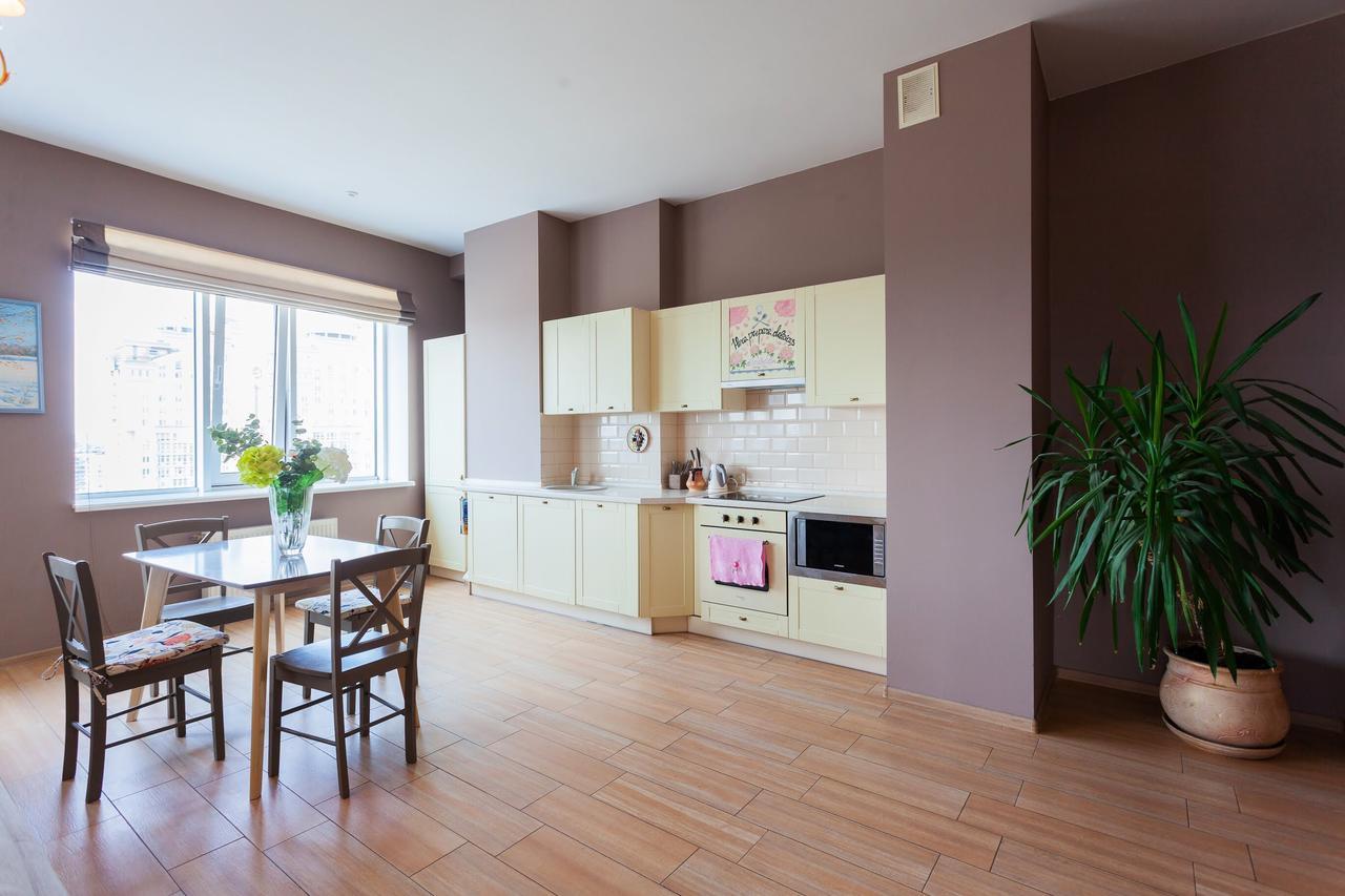 Stylish Views Apartments In The Parasol. Parus .Obolonskaya Embankment Kiev Exterior foto